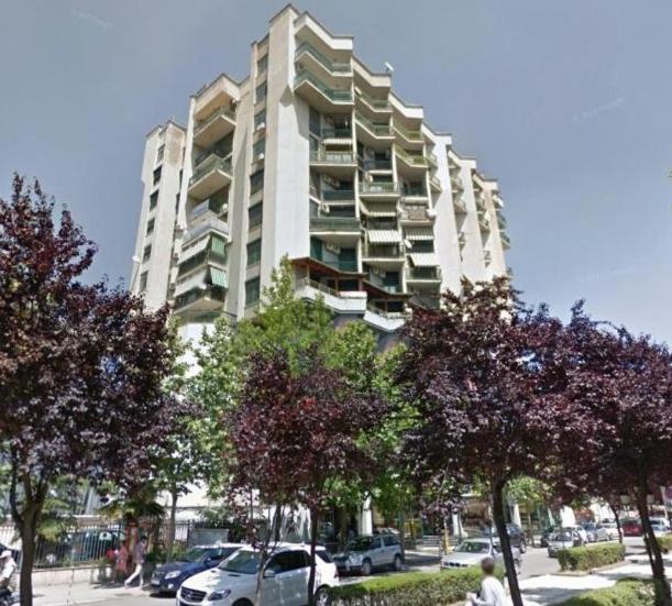 Apartament Sun Tower-Center Of Tirana Zewnętrze zdjęcie