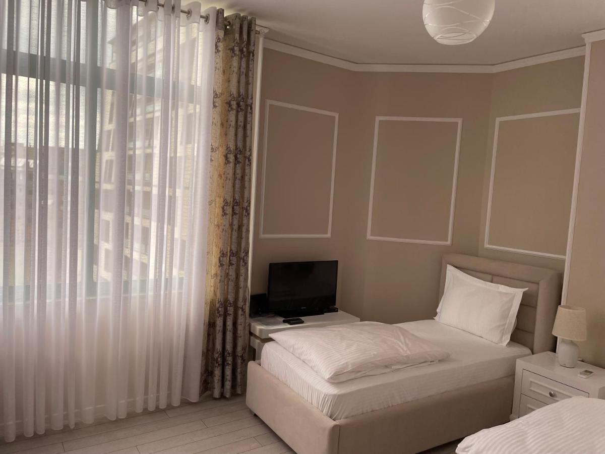 Apartament Sun Tower-Center Of Tirana Zewnętrze zdjęcie