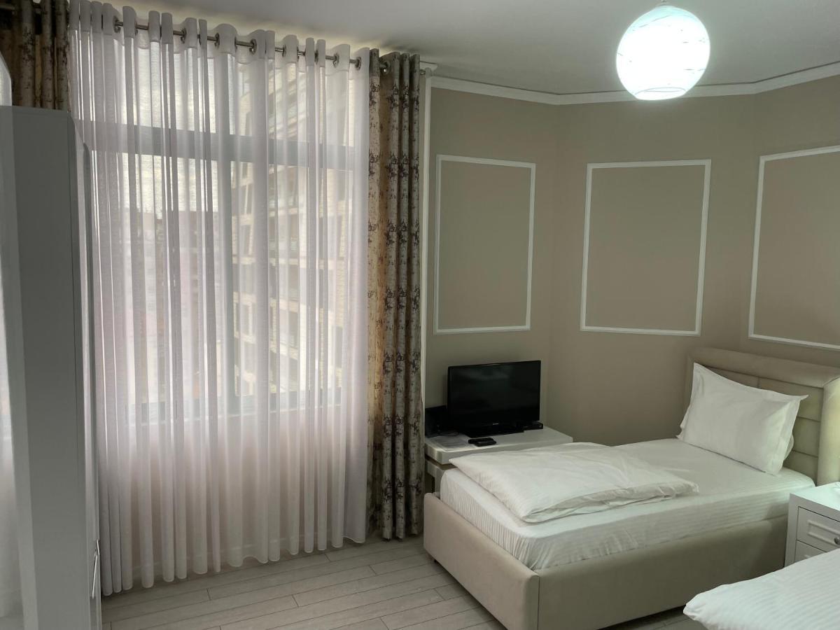 Apartament Sun Tower-Center Of Tirana Zewnętrze zdjęcie